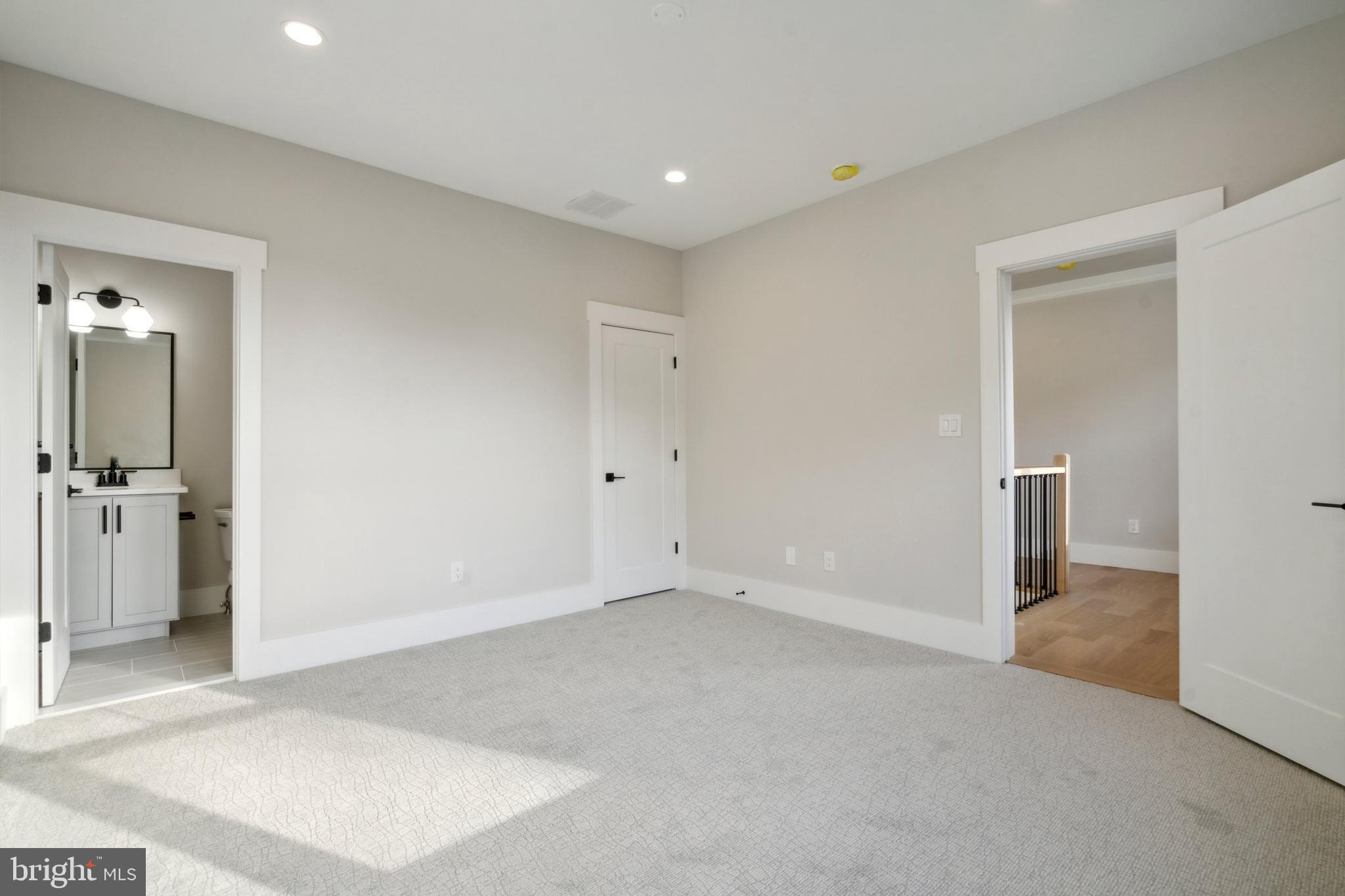 BLUE BELL - Residential