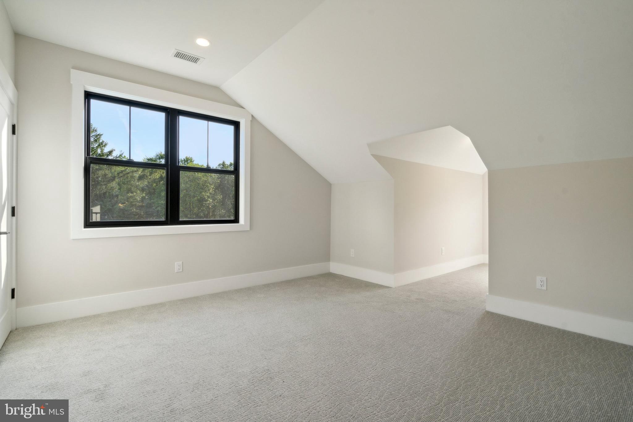 BLUE BELL - Residential