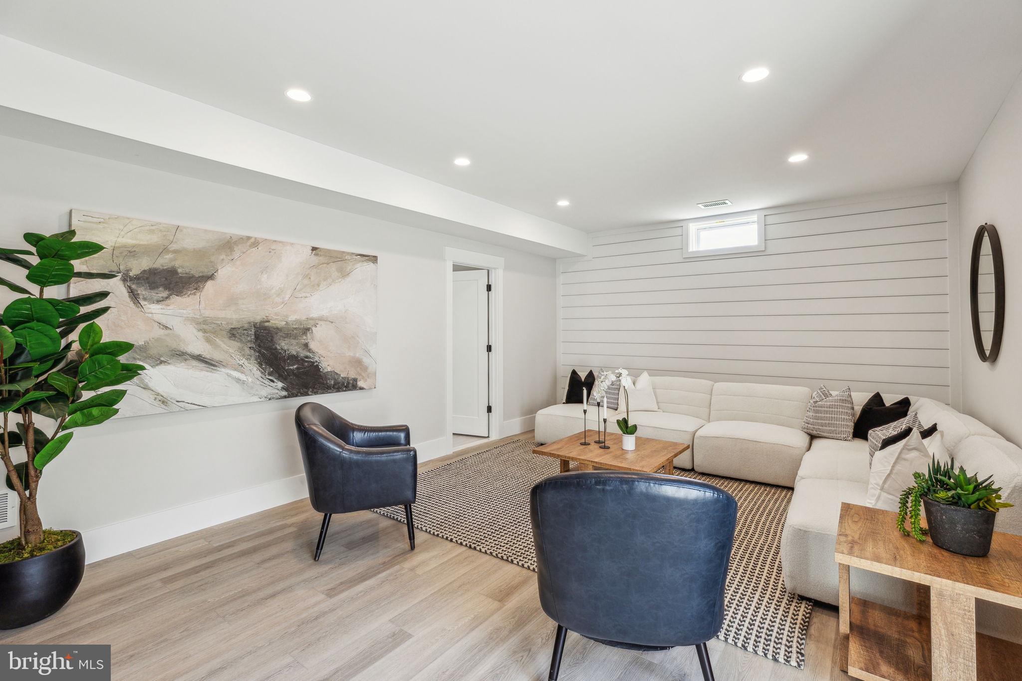 BLUE BELL - Residential
