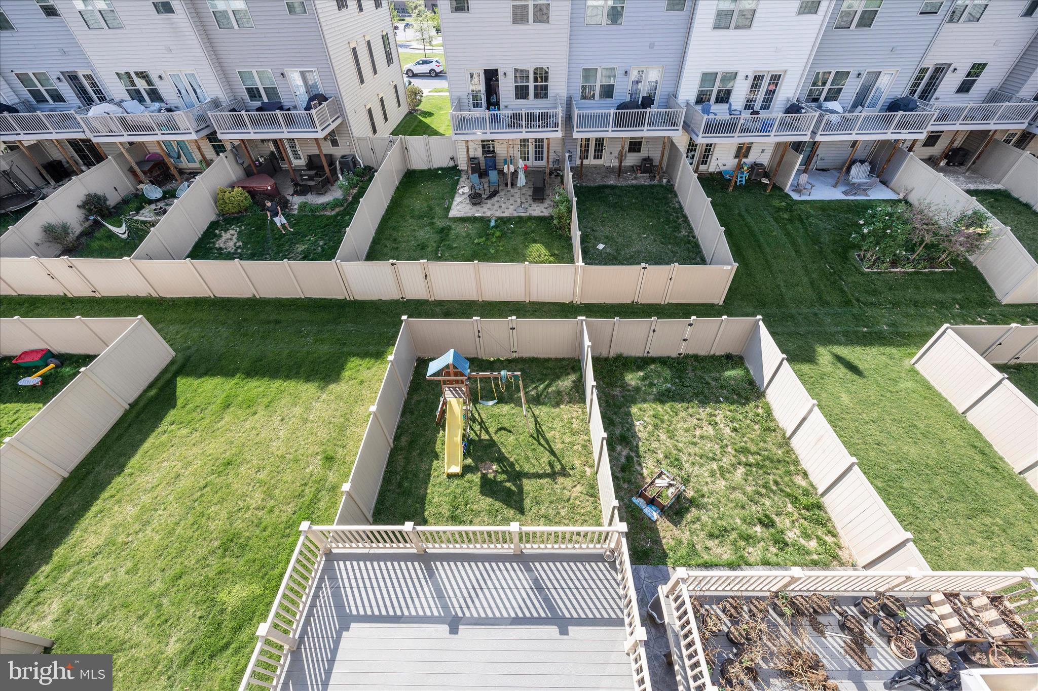 OAKDALE VILLAGE - Residential