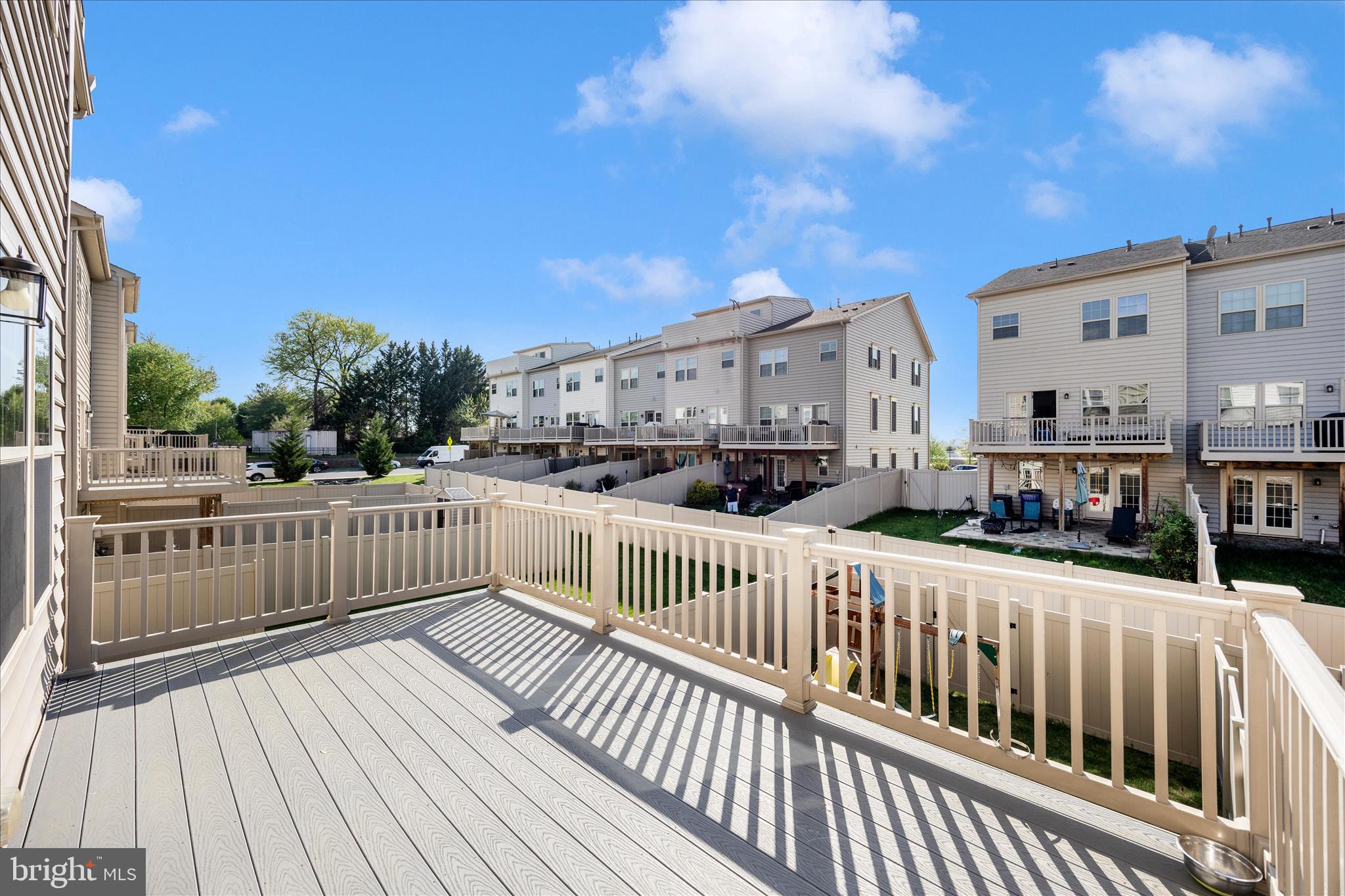 OAKDALE VILLAGE - Residential