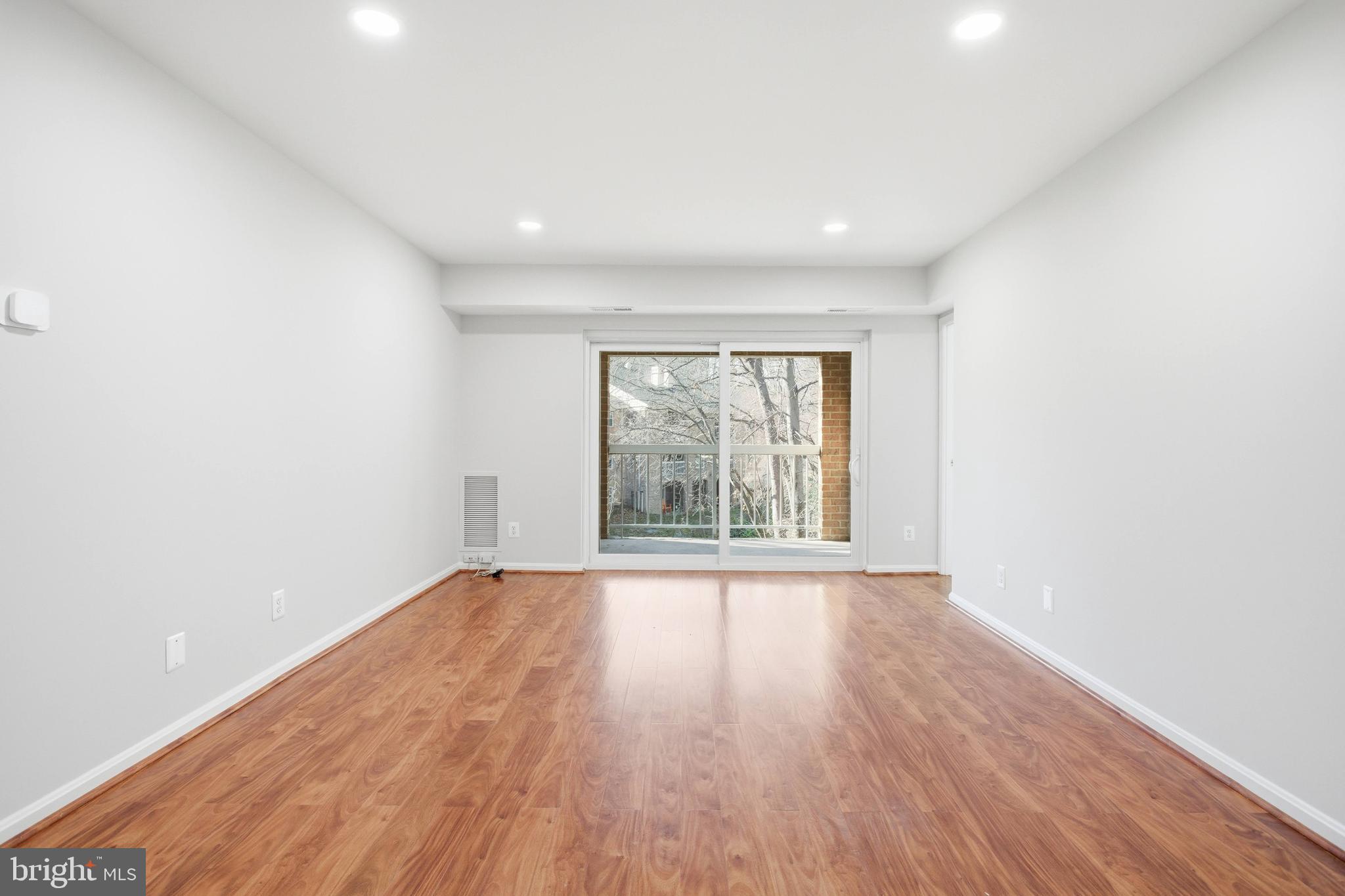 5902 COVE LANDING ROAD 202