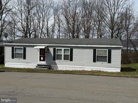 Mobile Home For Sale - 405 West Drive<br/> Luzerne County, PITTSTON, PA 18640