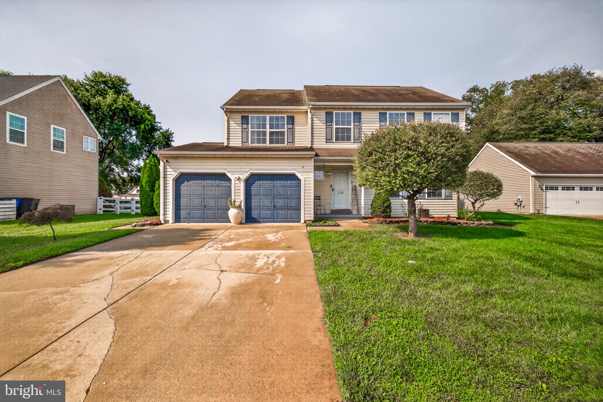 339 SUNNYSIDE LANE