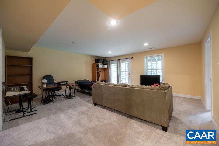 FOXWOOD FOREST - Residential