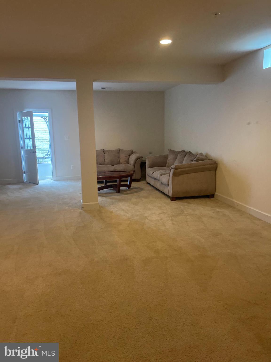 MARLBORO RIDING-PLAT 1> - Residential Lease