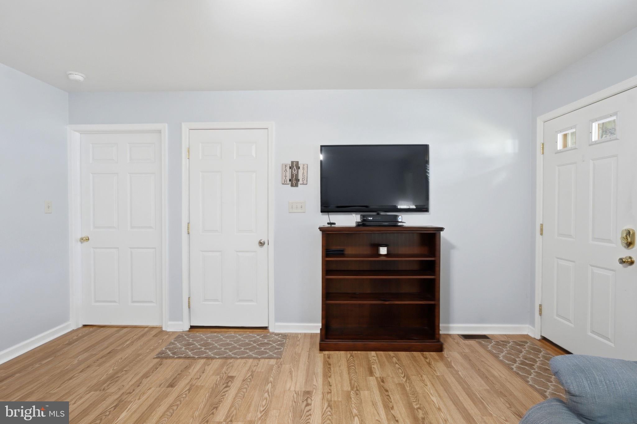307 CLOSE DRIVE