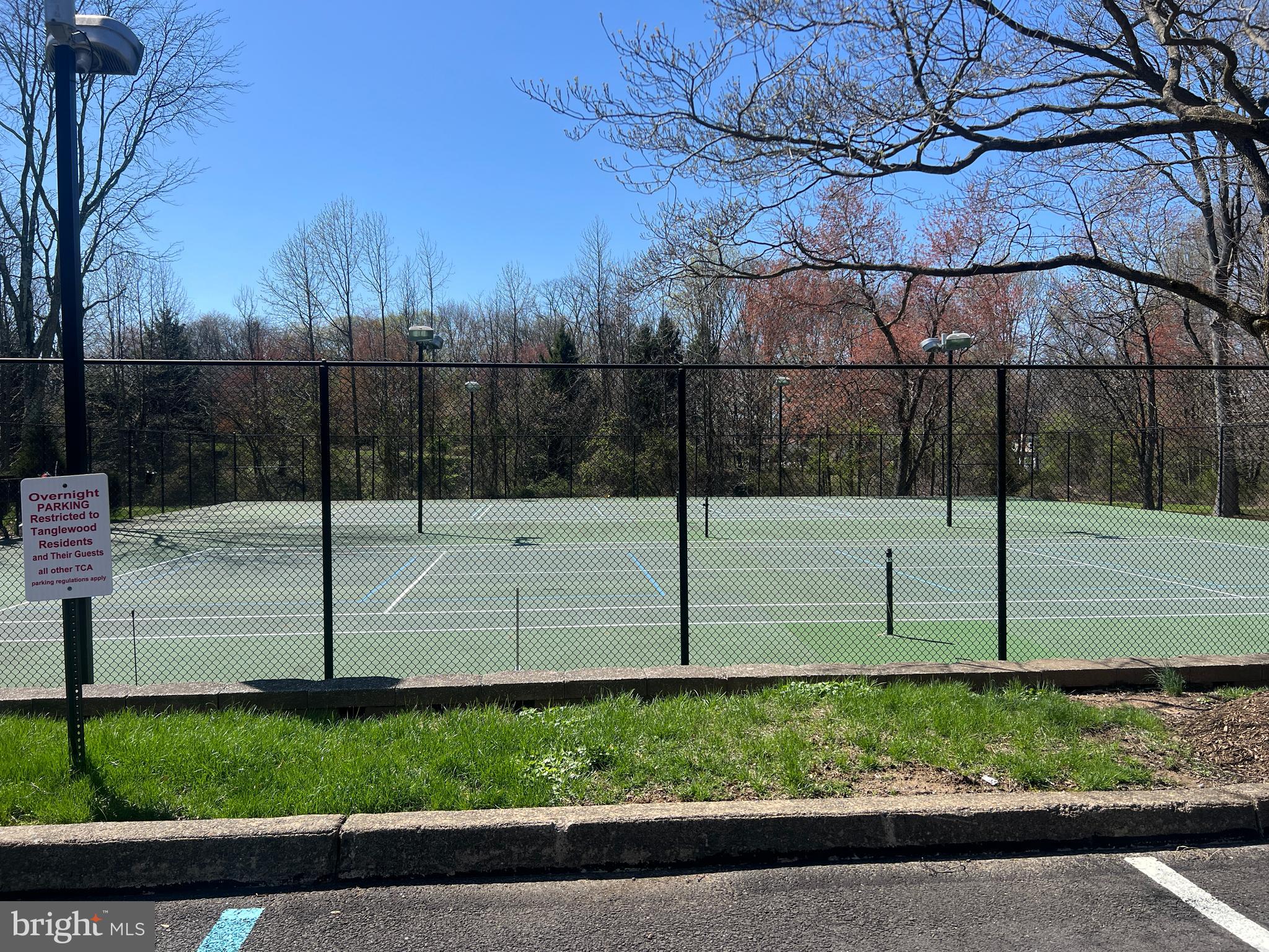 TANGLEWOOD - Residential Lease