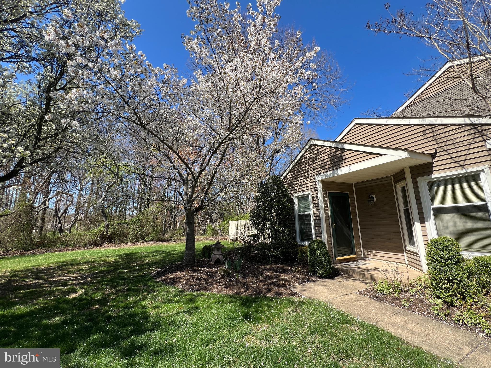 TANGLEWOOD - Residential Lease