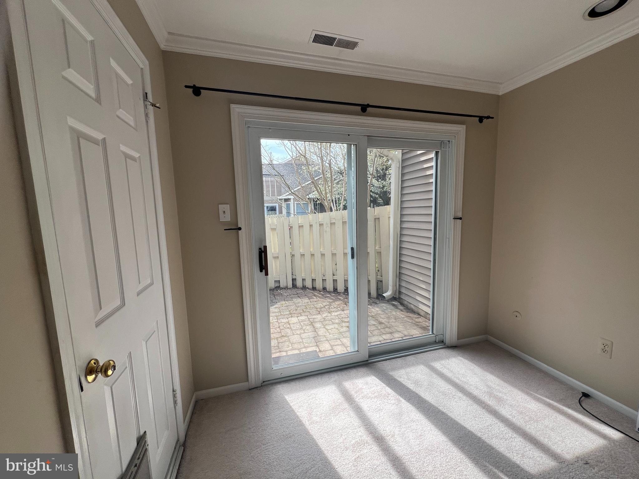 TANGLEWOOD - Residential Lease