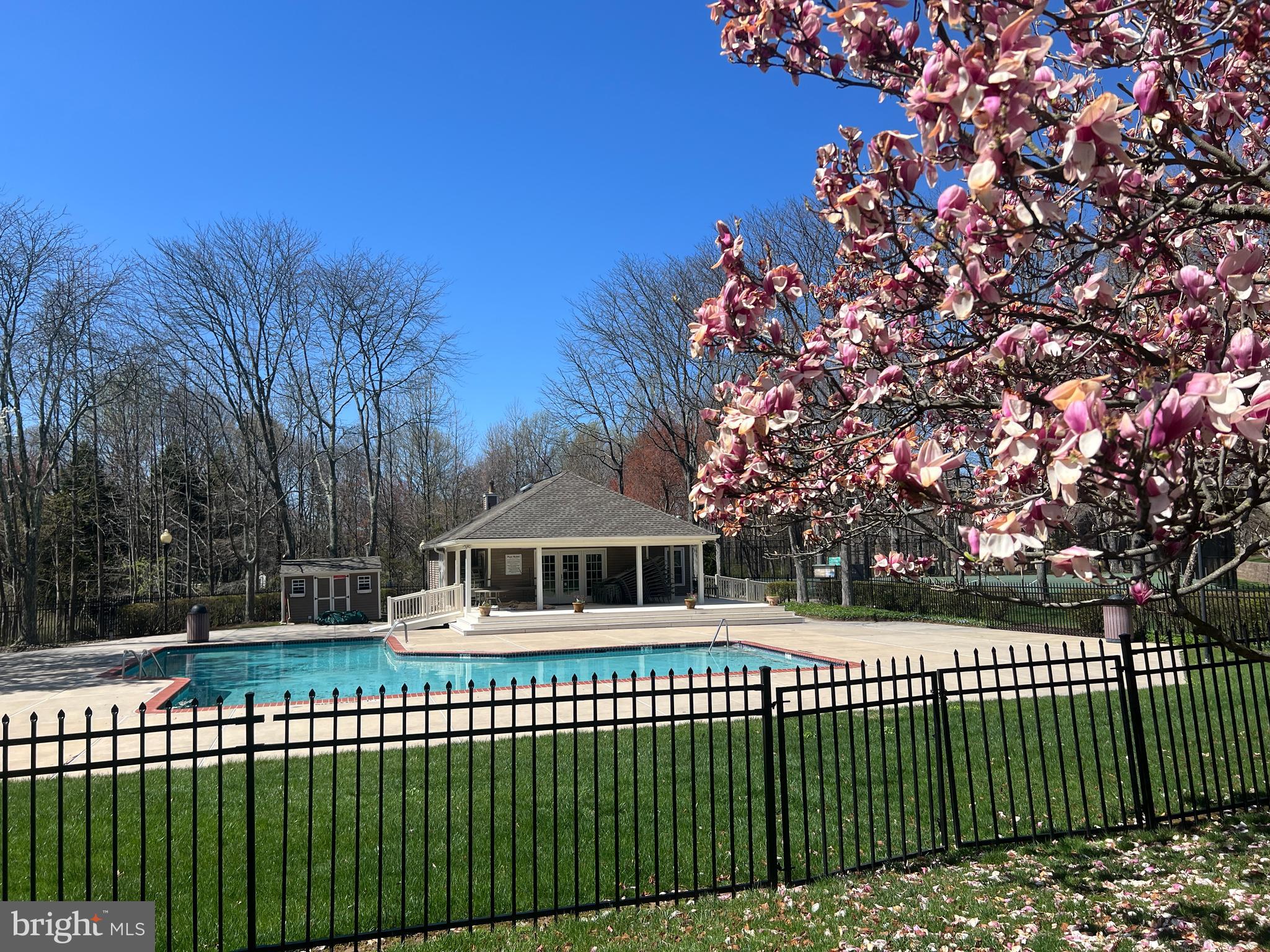 TANGLEWOOD - Residential Lease