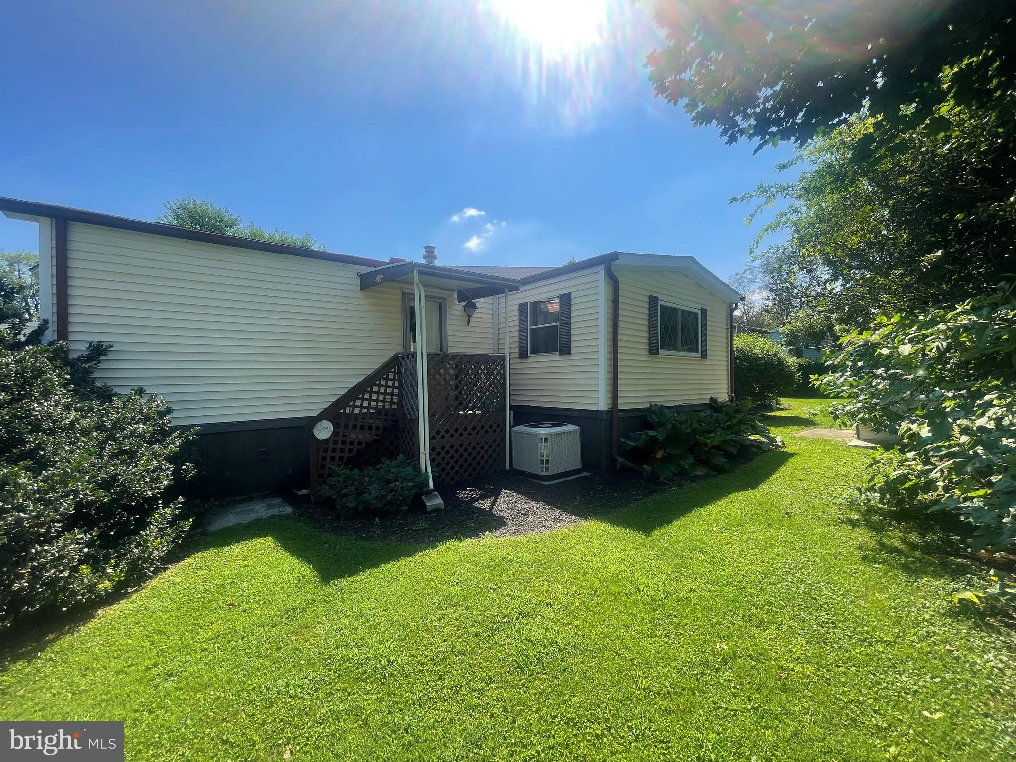 NORTH RIDGE ACRES - Residential