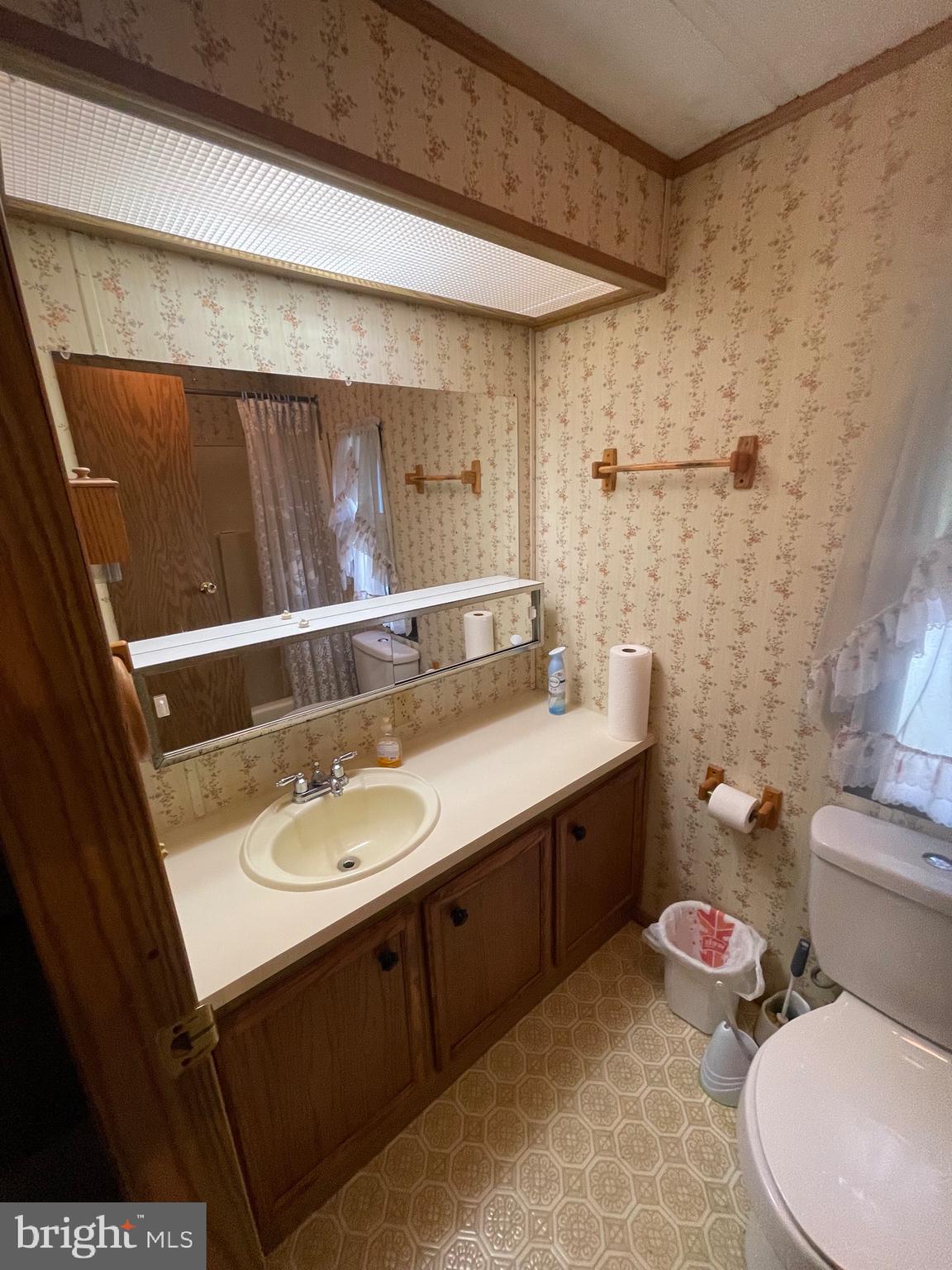 NORTH RIDGE ACRES - Residential