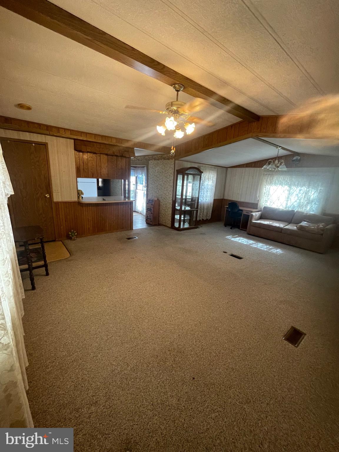 NORTH RIDGE ACRES - Residential