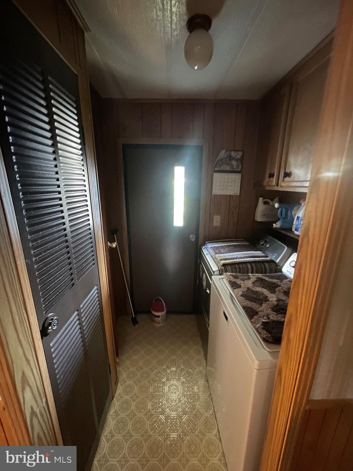 NORTH RIDGE ACRES - Residential