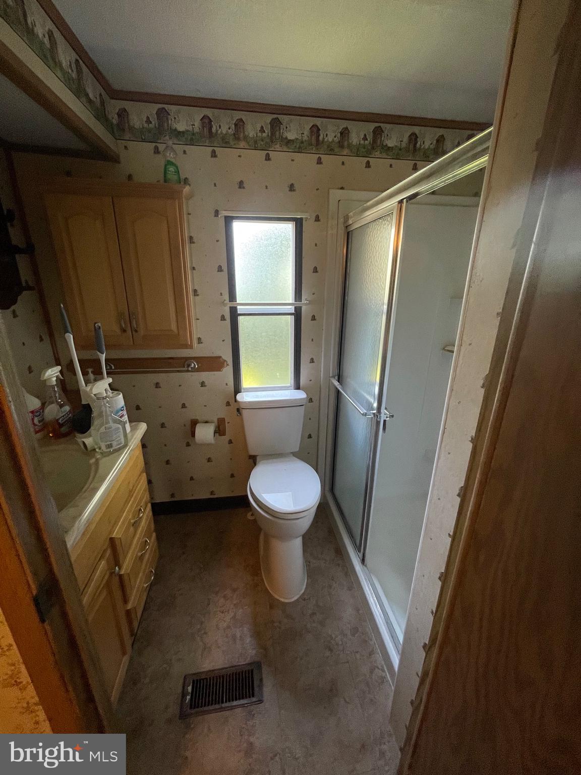 NORTH RIDGE ACRES - Residential