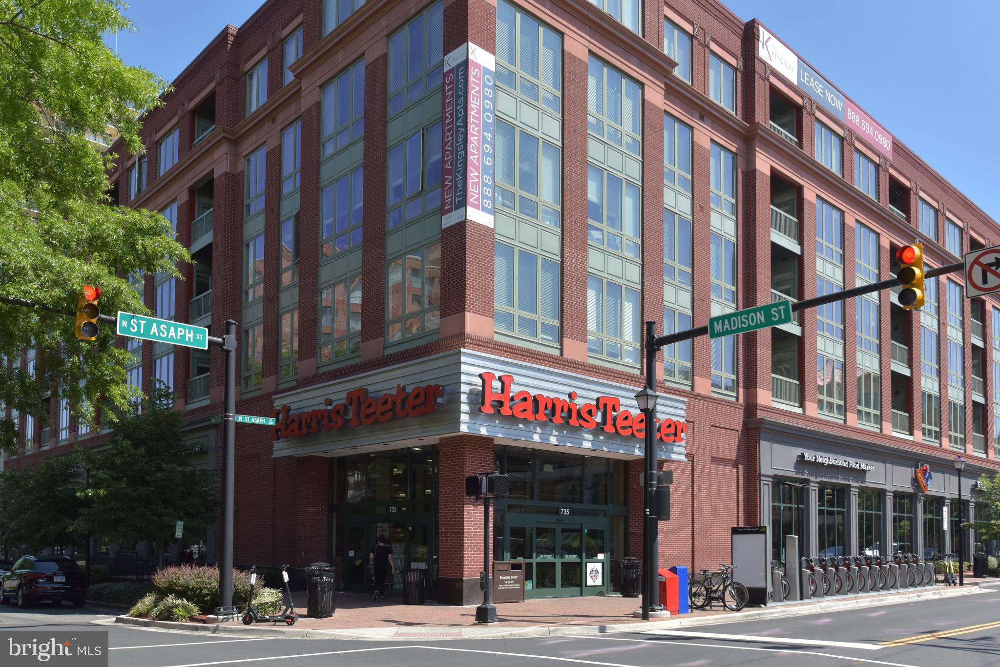 CHATHAM SQUARE - Residential Lease