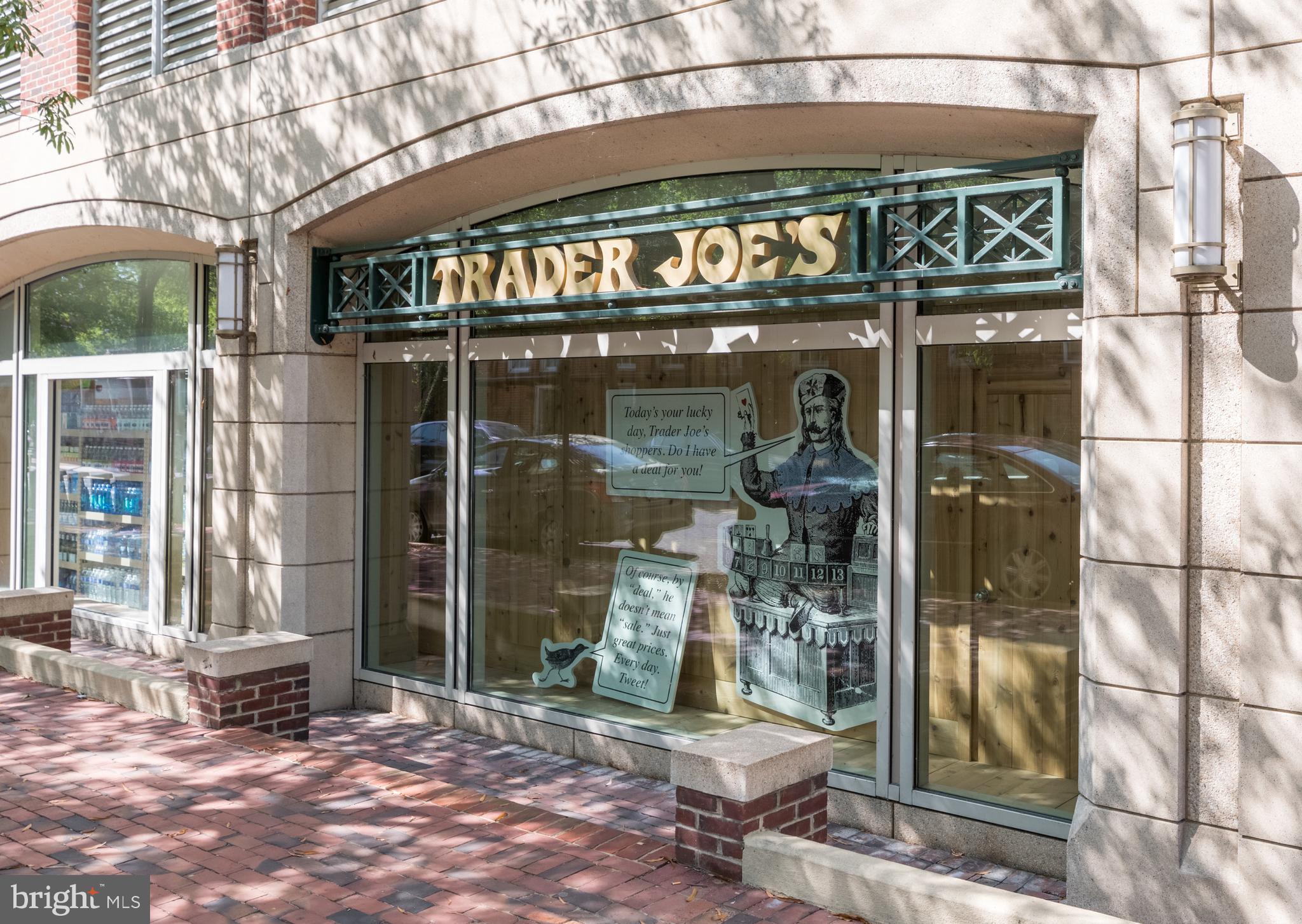 CHATHAM SQUARE - Residential Lease