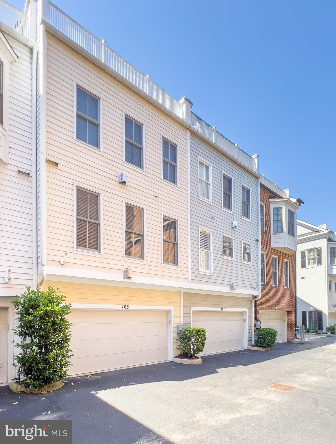 CHATHAM SQUARE - Residential Lease