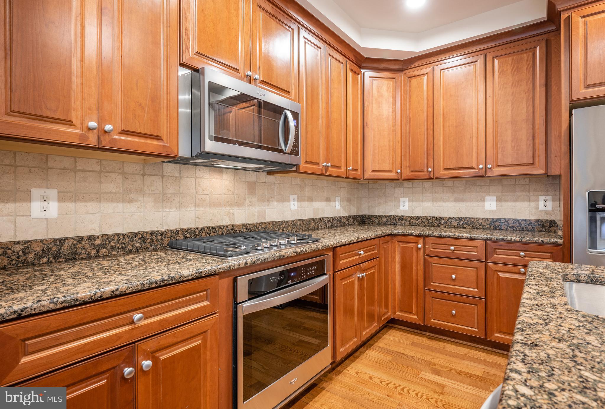 CHATHAM SQUARE - Residential Lease