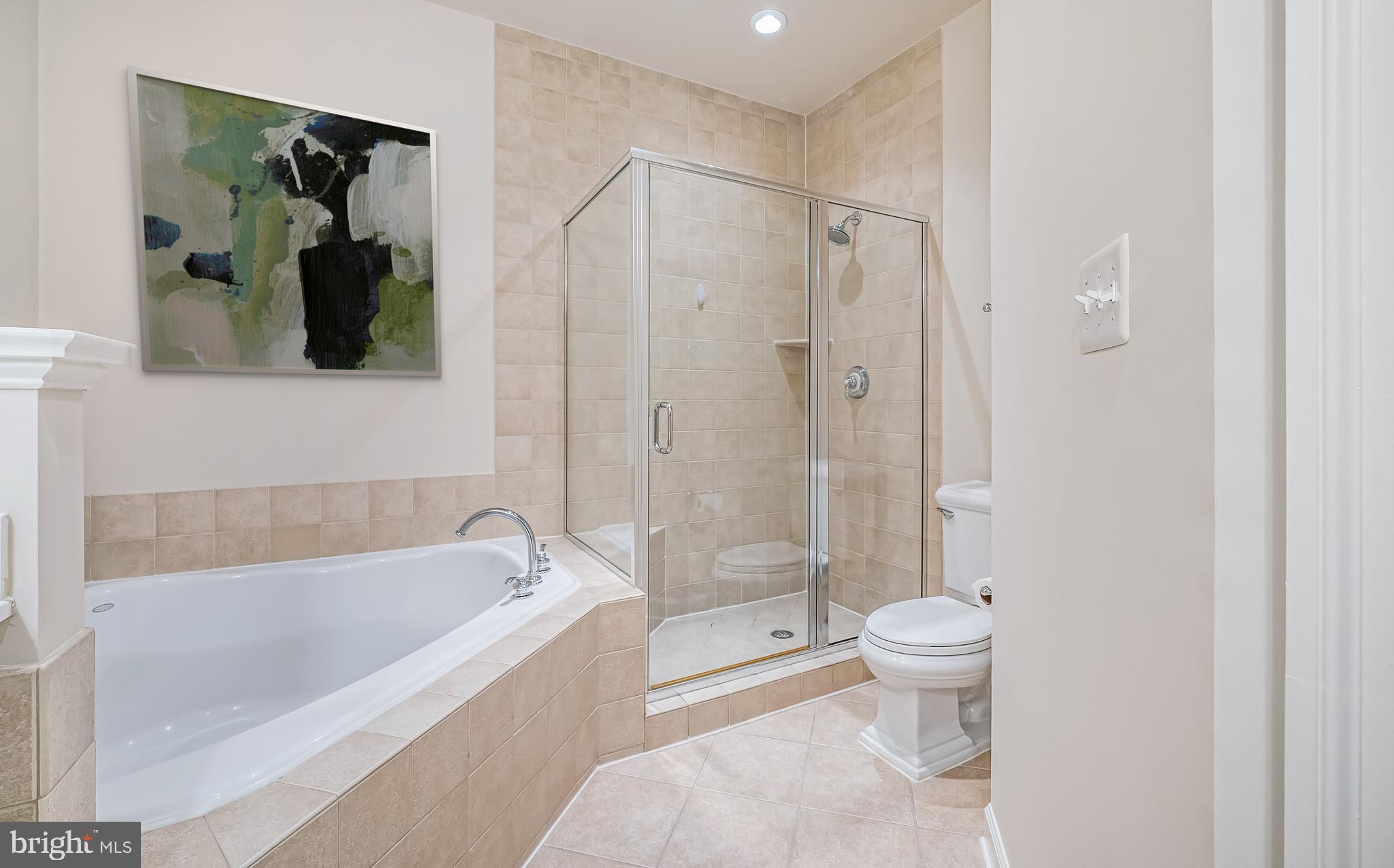 CHATHAM SQUARE - Residential Lease