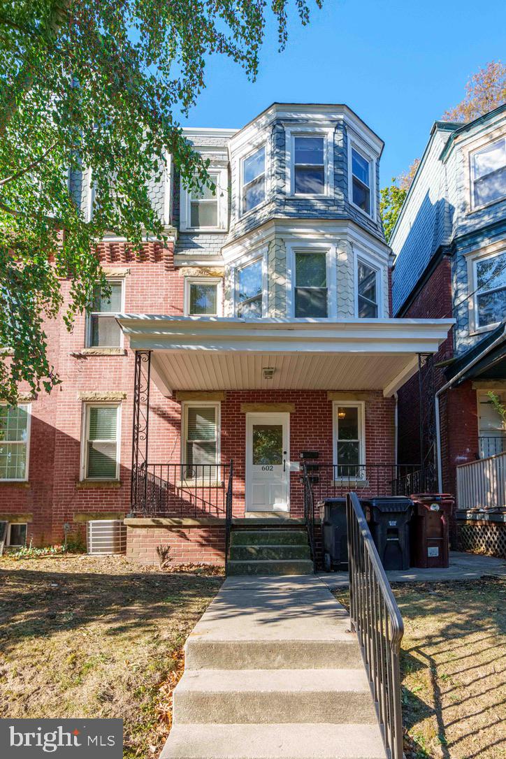 602 W 20TH STREET