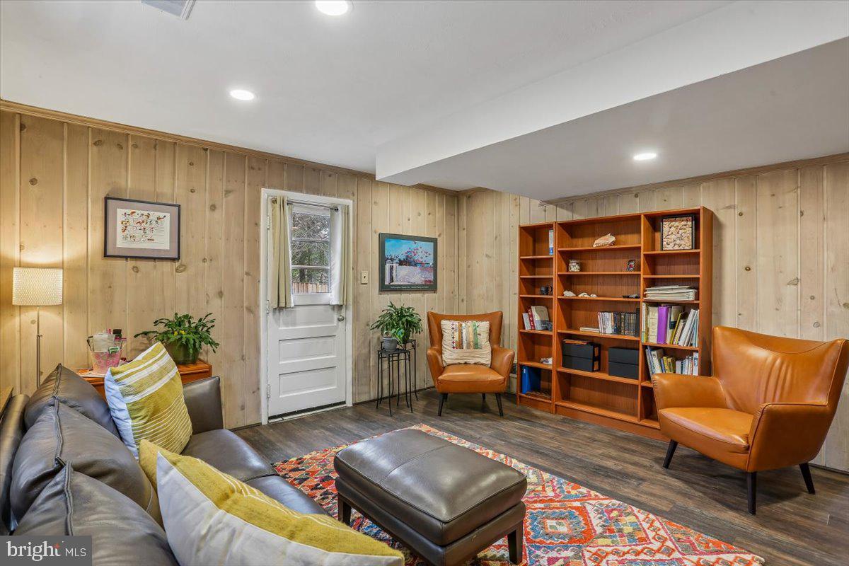 ROCK CREEK HILLS - Residential