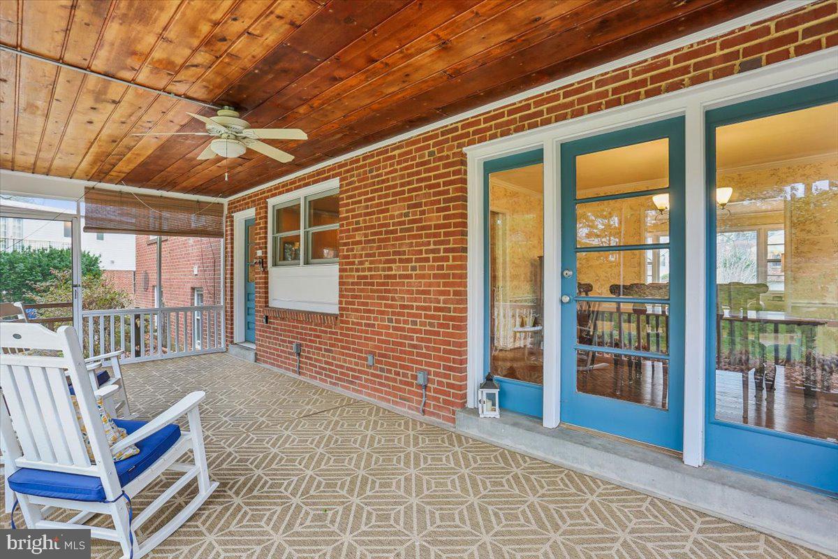 ROCK CREEK HILLS - Residential