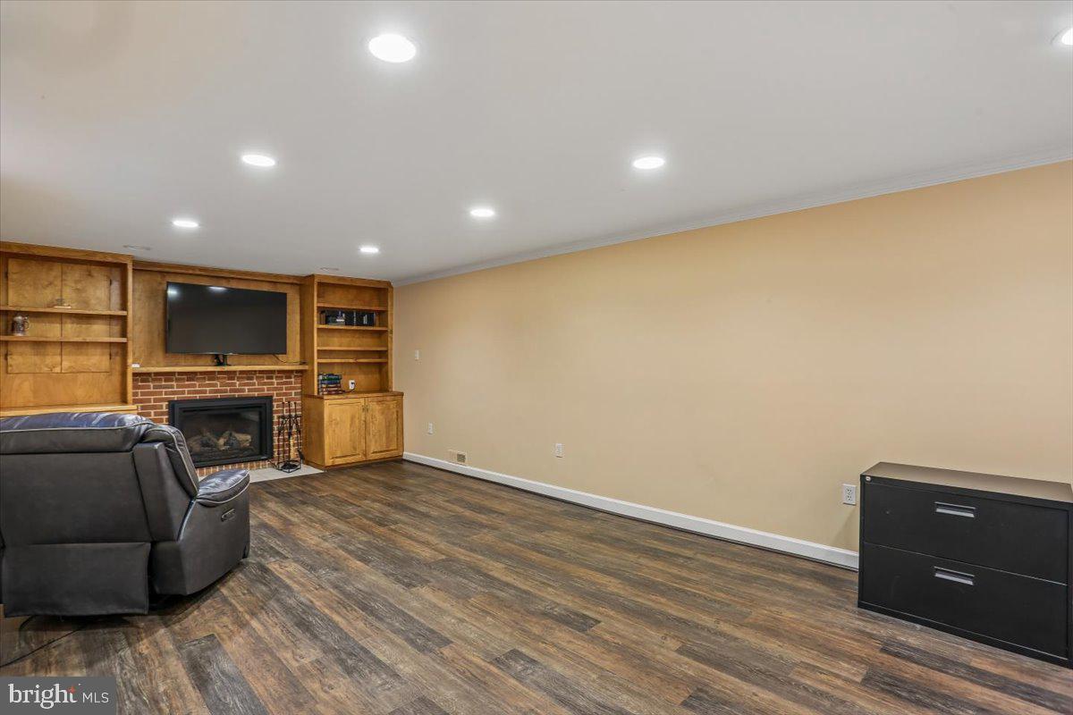 ROCK CREEK HILLS - Residential