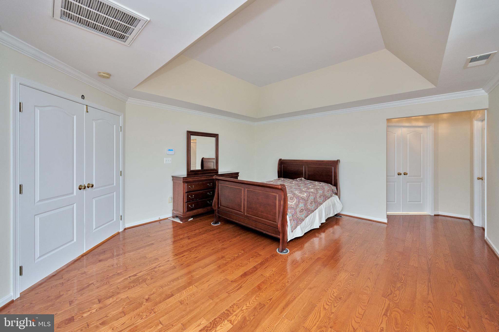 HUNT-BELMONT CNTRY CLUB - Residential