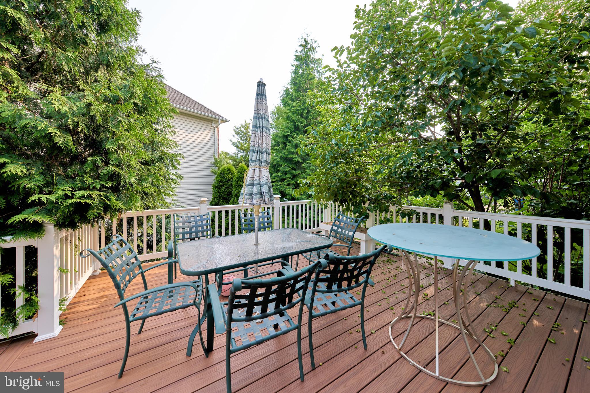 HUNT-BELMONT CNTRY CLUB - Residential