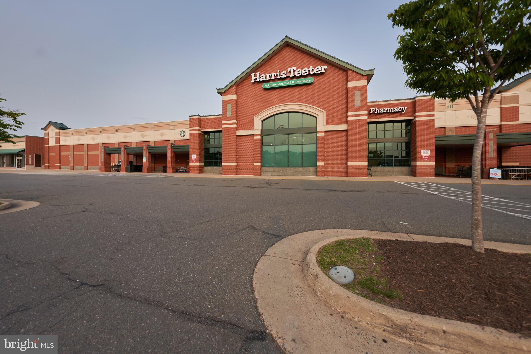 HUNT-BELMONT CNTRY CLUB - Residential