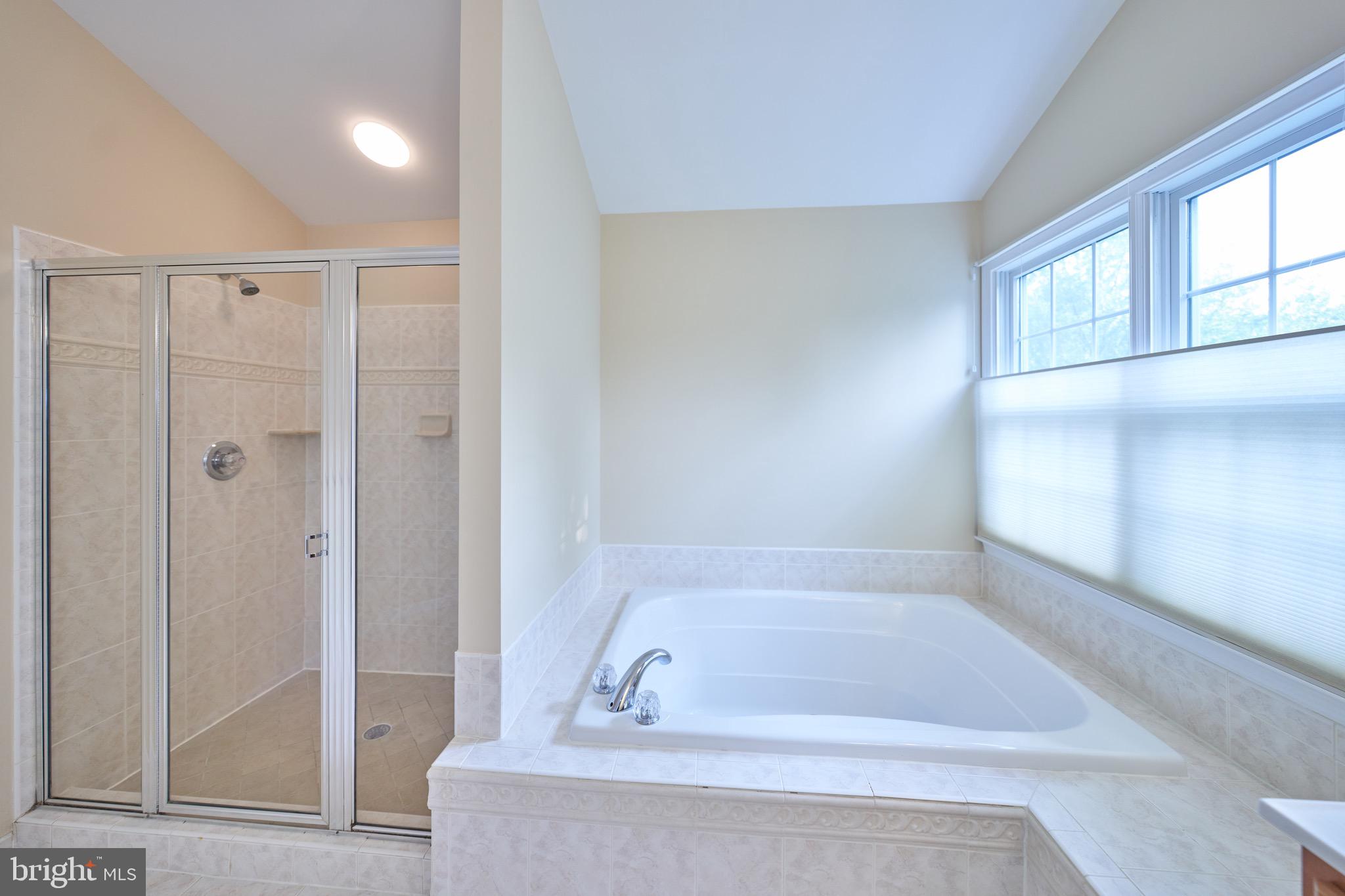 HUNT-BELMONT CNTRY CLUB - Residential