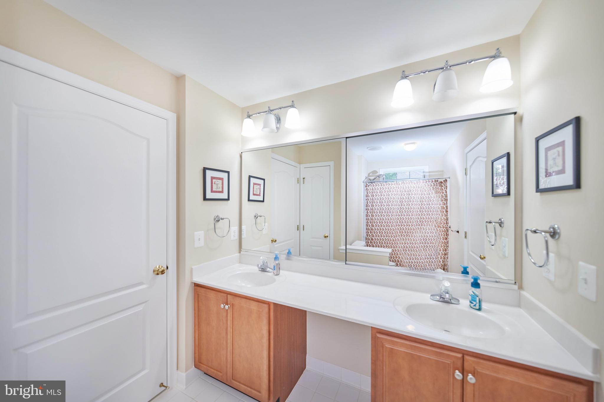 HUNT-BELMONT CNTRY CLUB - Residential