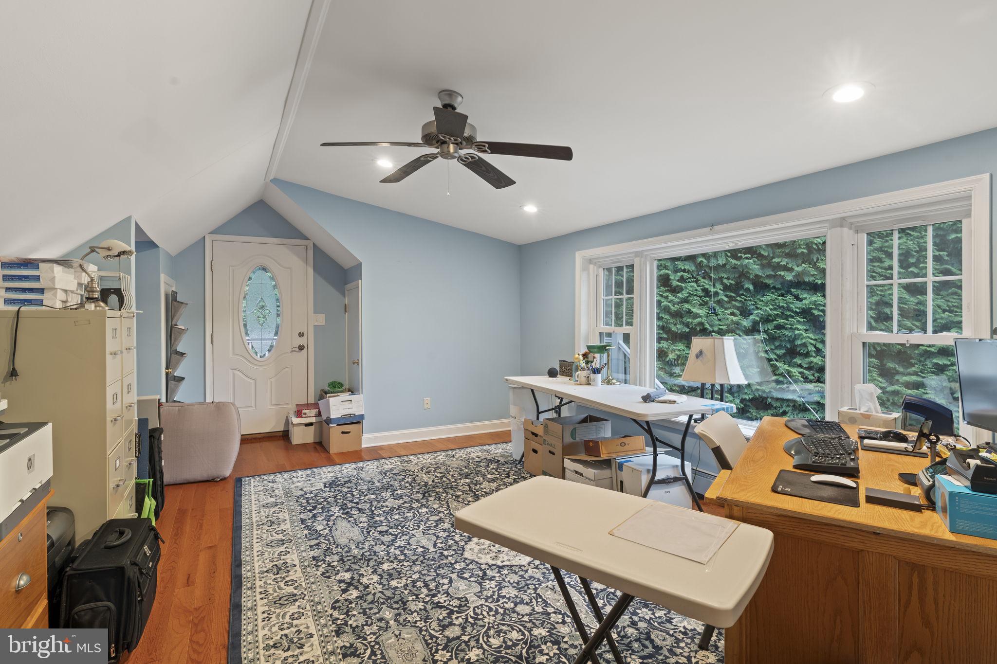 WOODHILL - Residential