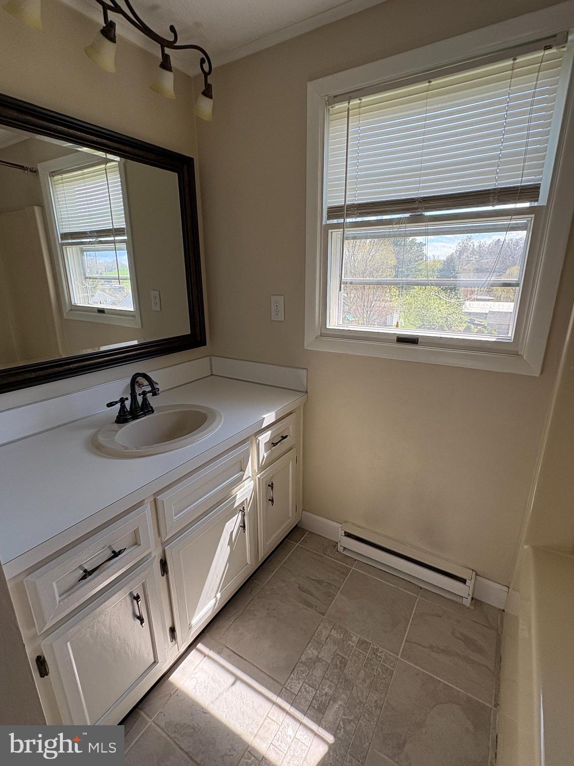 WAYNESBORO - Residential