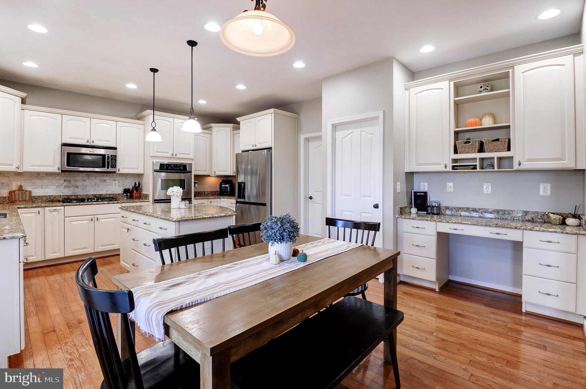 HILLS OF AQUIA - Residential