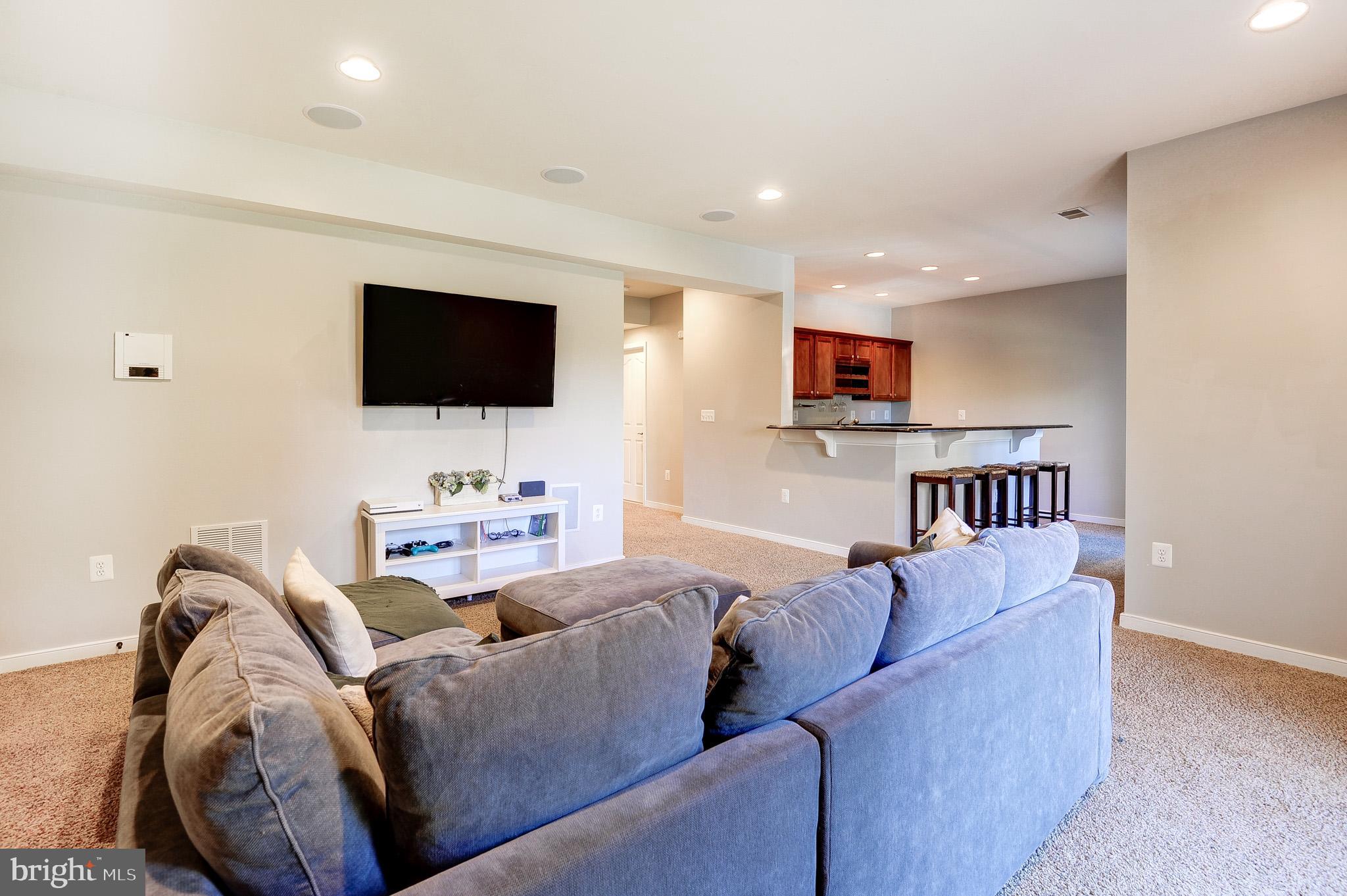 HILLS OF AQUIA - Residential