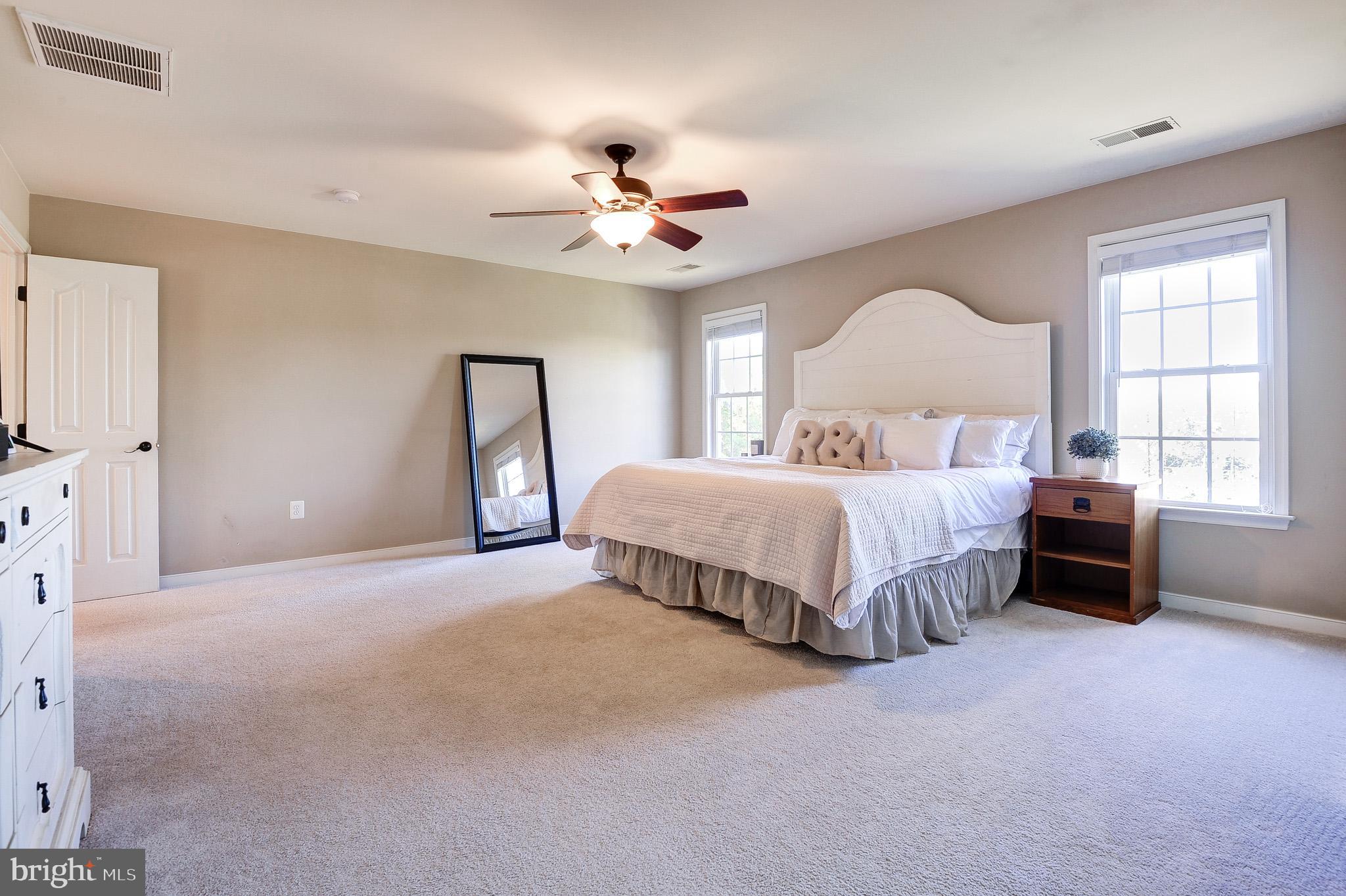 HILLS OF AQUIA - Residential