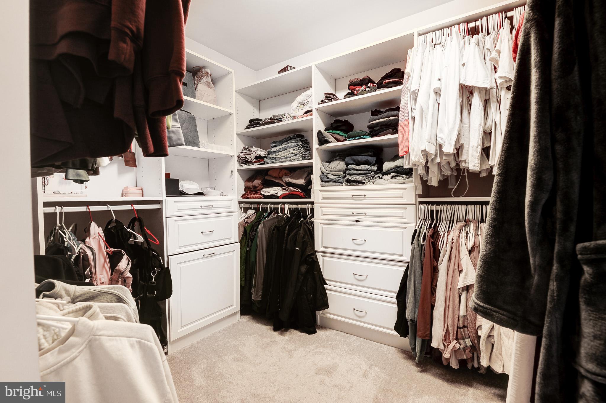 HILLS OF AQUIA - Residential