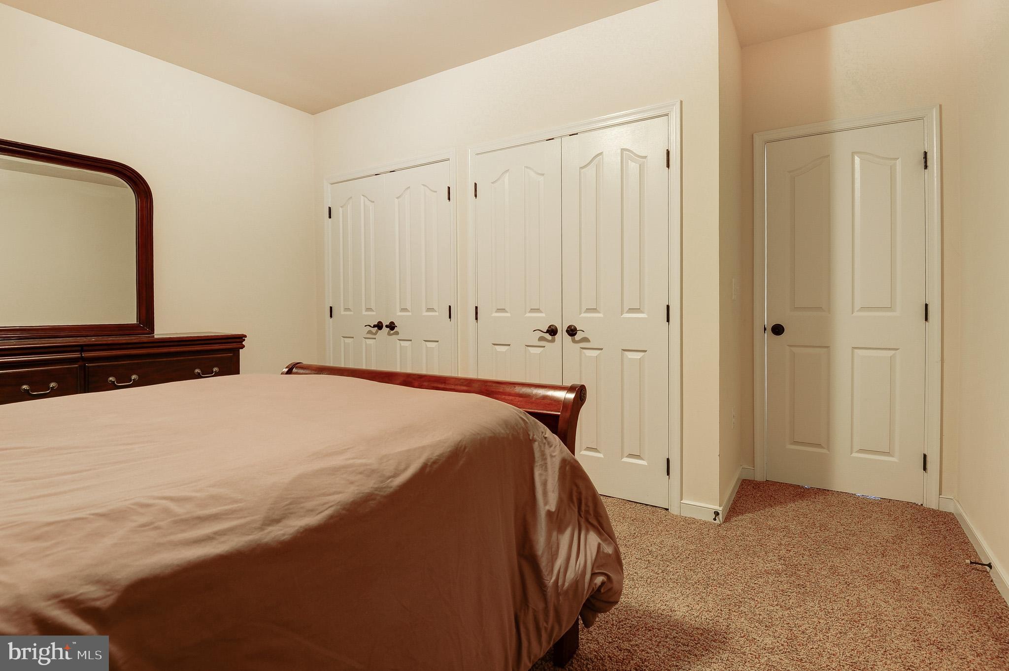 HILLS OF AQUIA - Residential