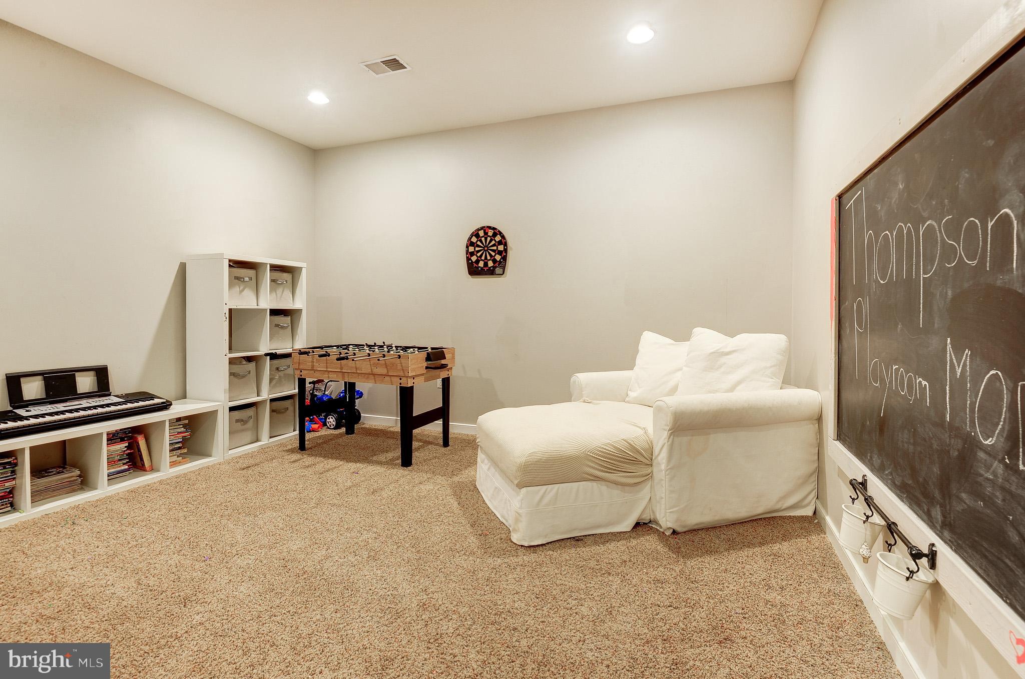 HILLS OF AQUIA - Residential