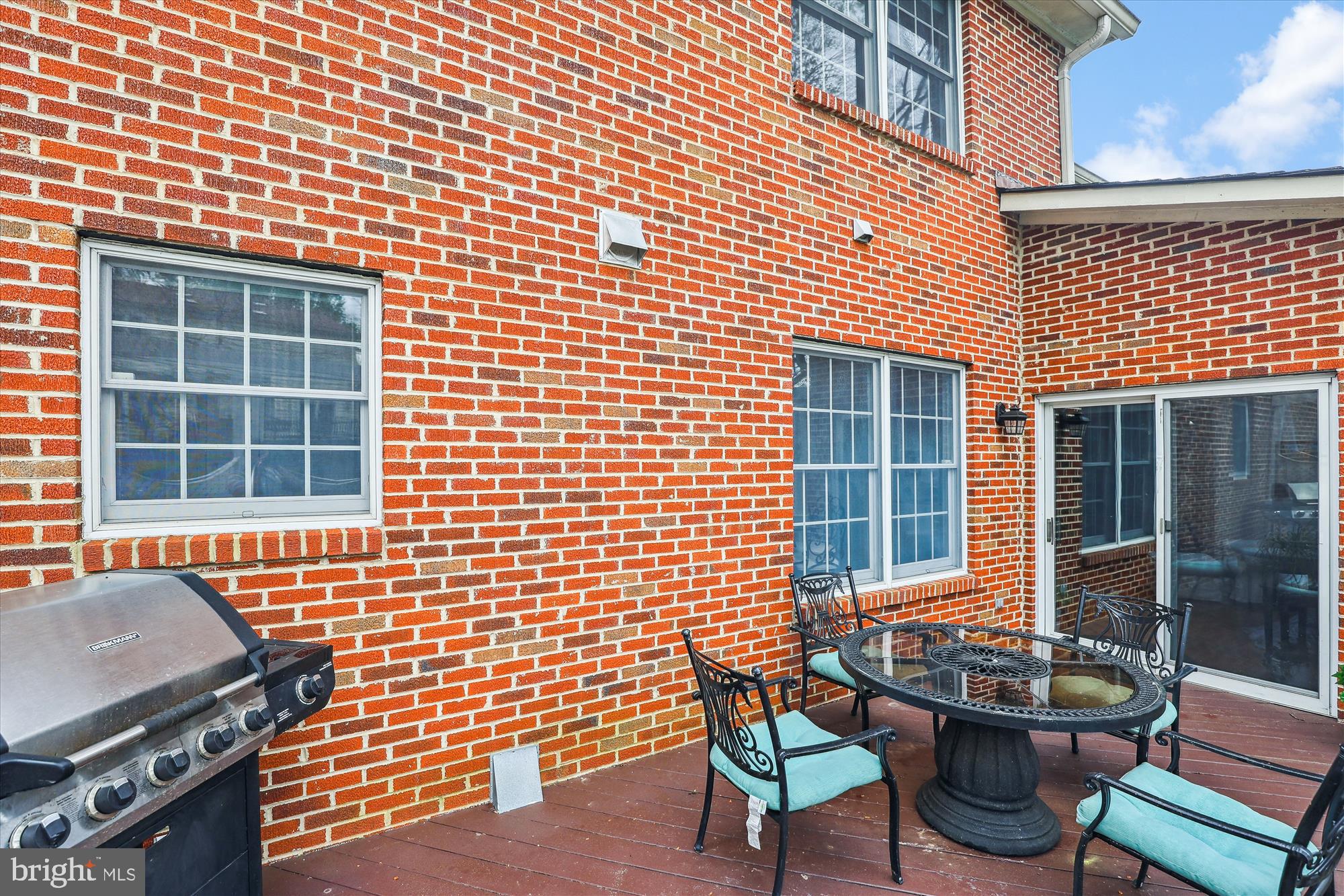 AYR HILL HEIGHTS - Residential