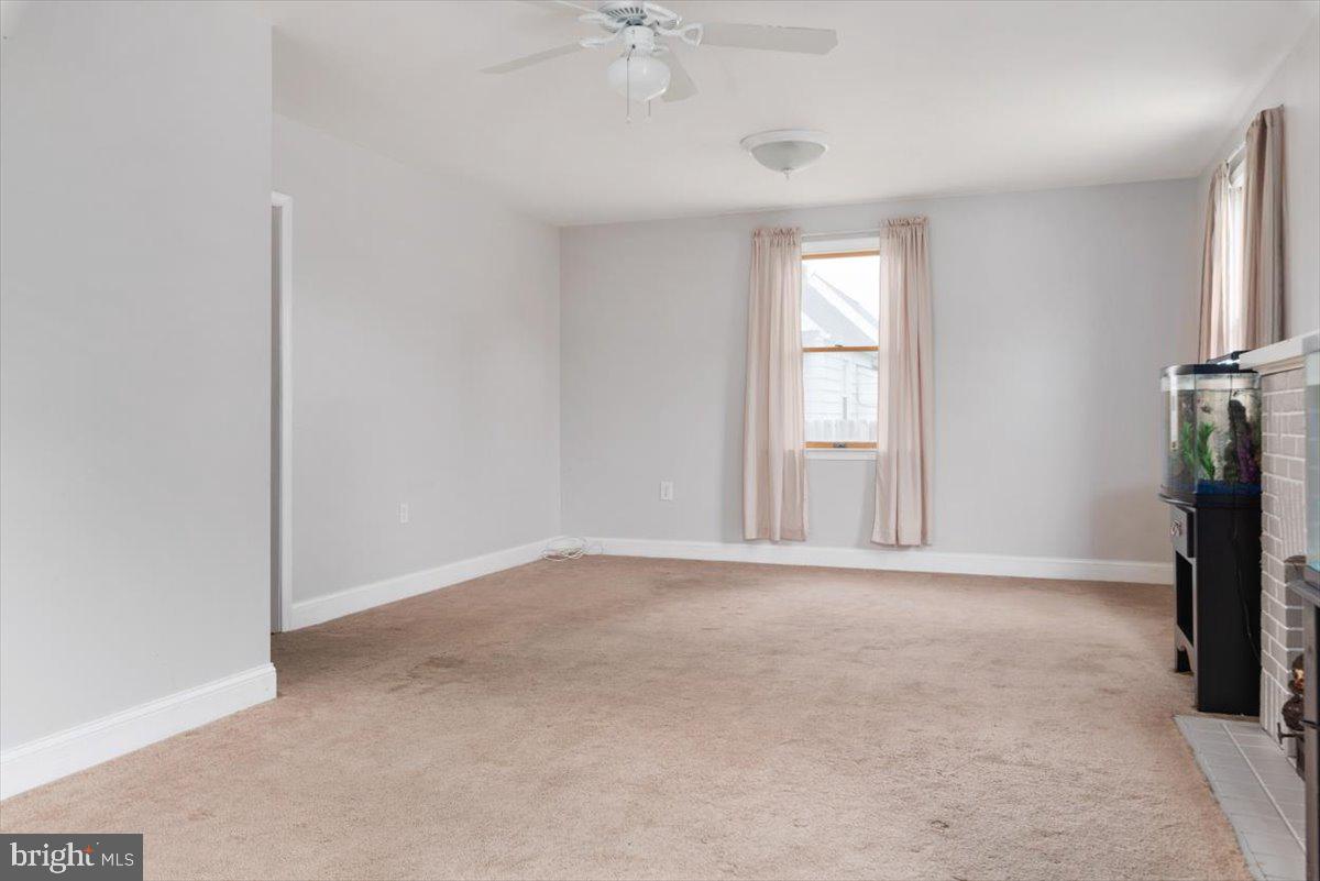 MARLYN MANOR - Residential