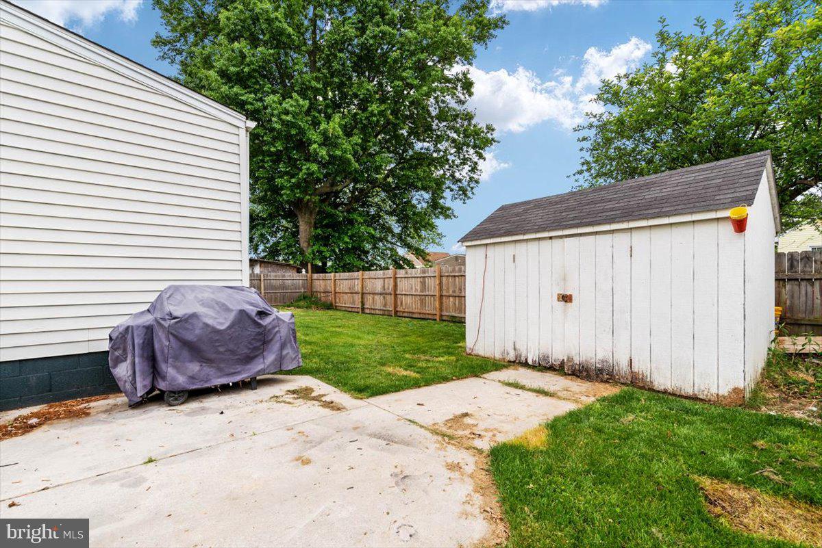 MARLYN MANOR - Residential