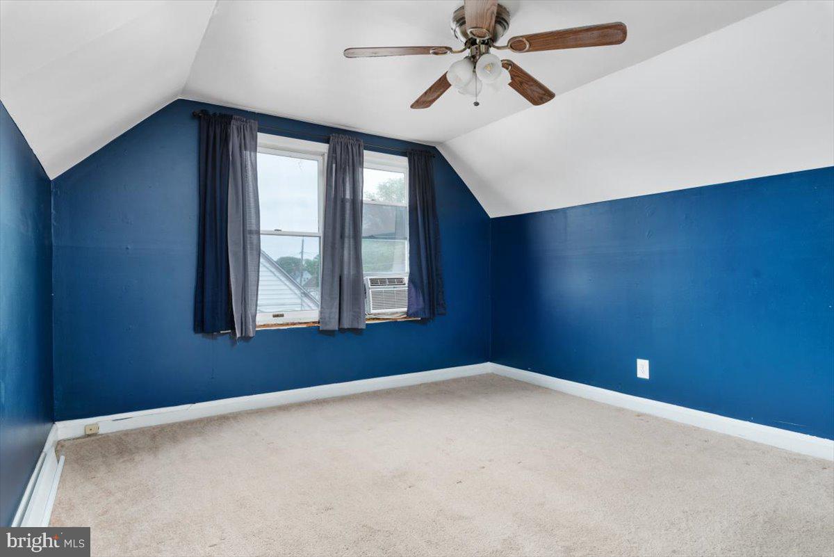 MARLYN MANOR - Residential