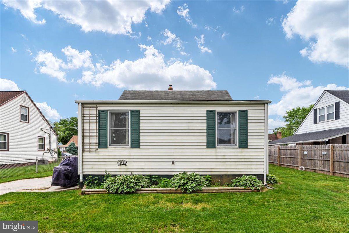 MARLYN MANOR - Residential