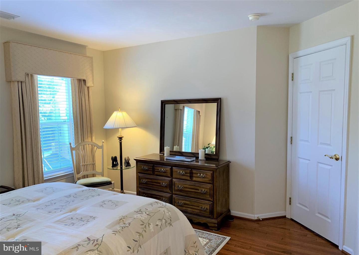 TOWNES OF MANCHESTER WOODS - Residential Lease