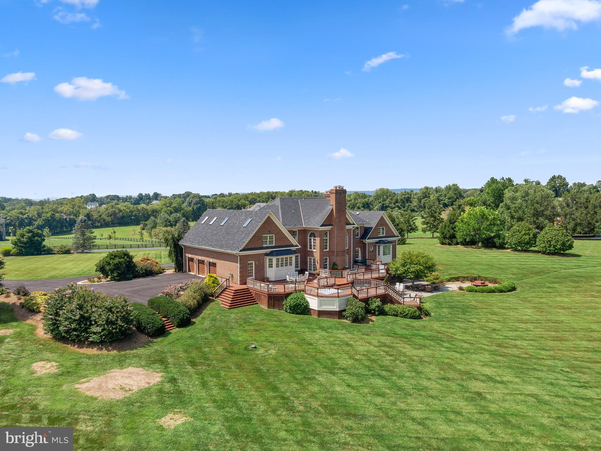 CHESWICK - Residential