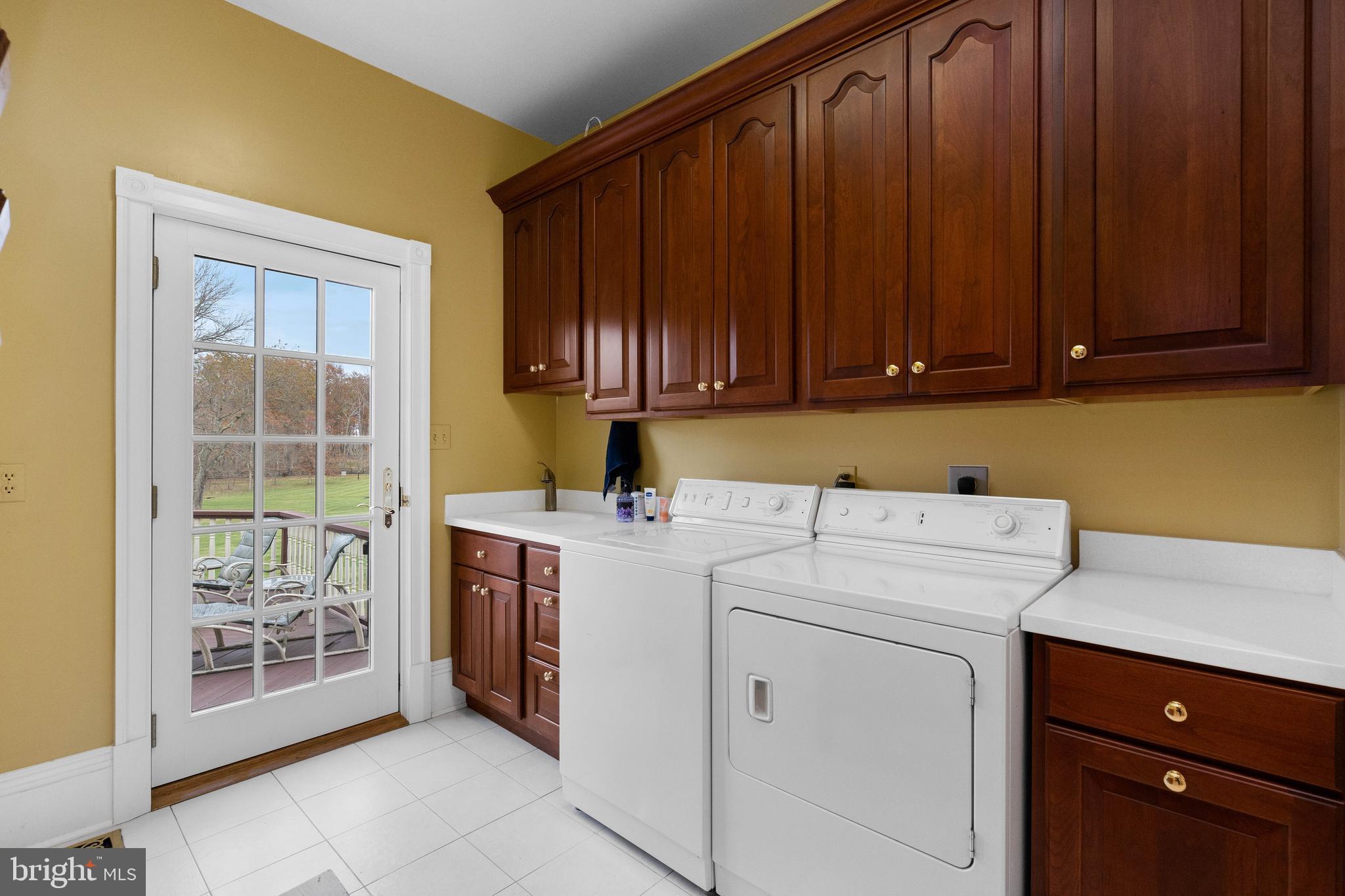 CHESWICK - Residential